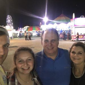 Meet your Posher, Carol